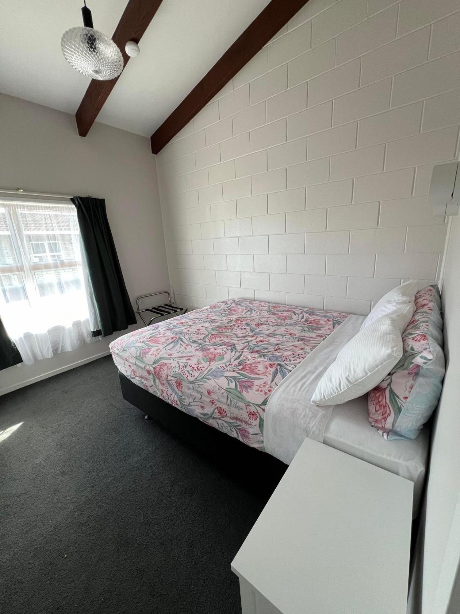 Hamilton Sunrise Motel Dış mekan fotoğraf