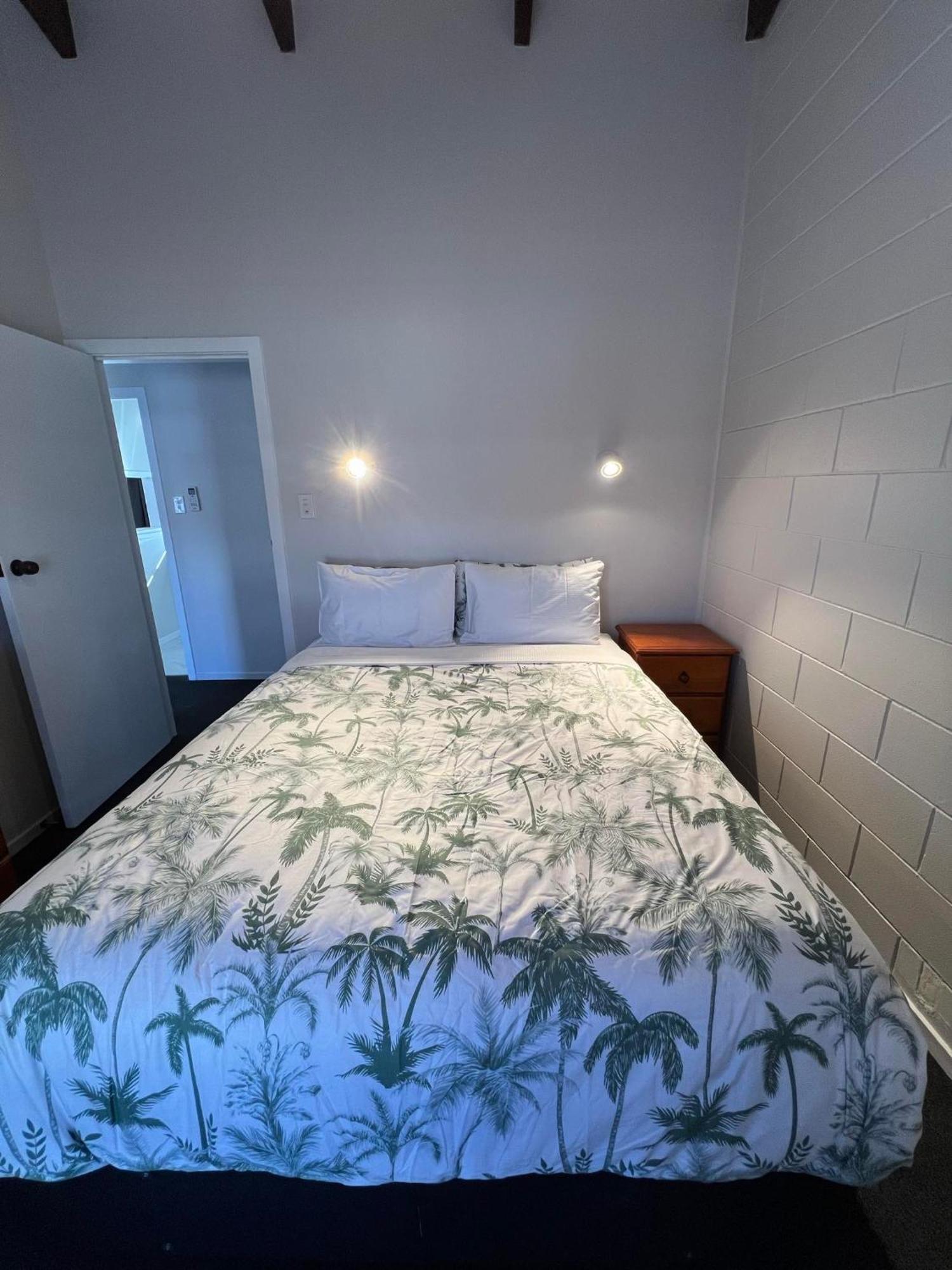 Hamilton Sunrise Motel Dış mekan fotoğraf
